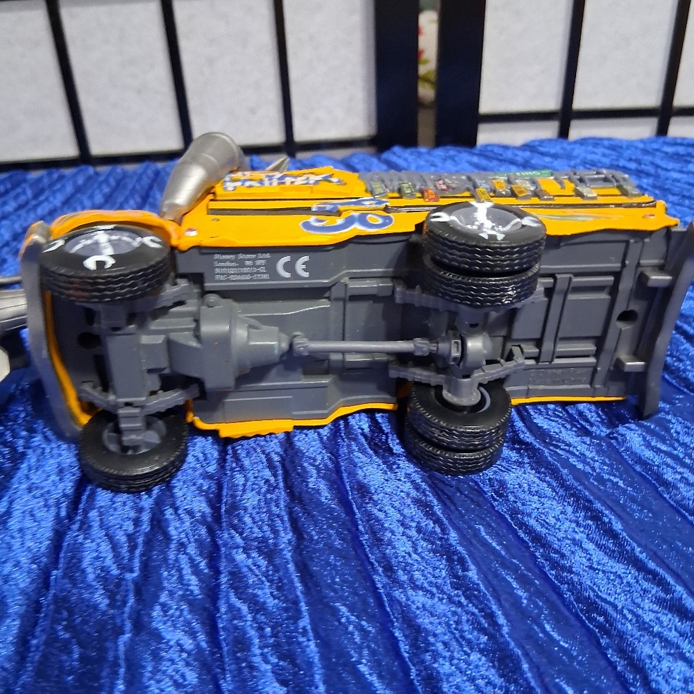 Pixar Car, Miss Fritt.Deluxe Die-Cast Car and Fortnite 4 Wheeler Quadcrasher - Picture 6 of 16